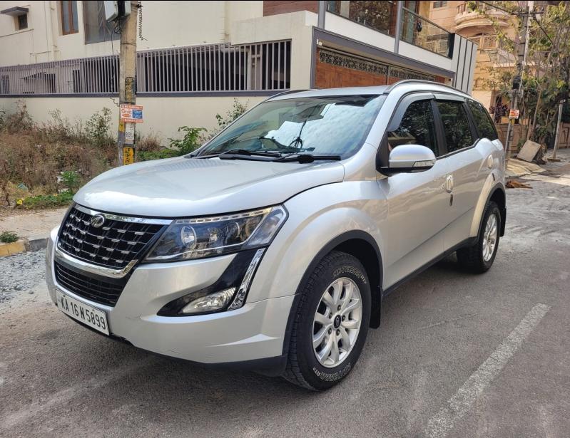 2018 Mahindra XUV500 W9 BS IV 2018 Mahindra XUV500 W9 BS IV