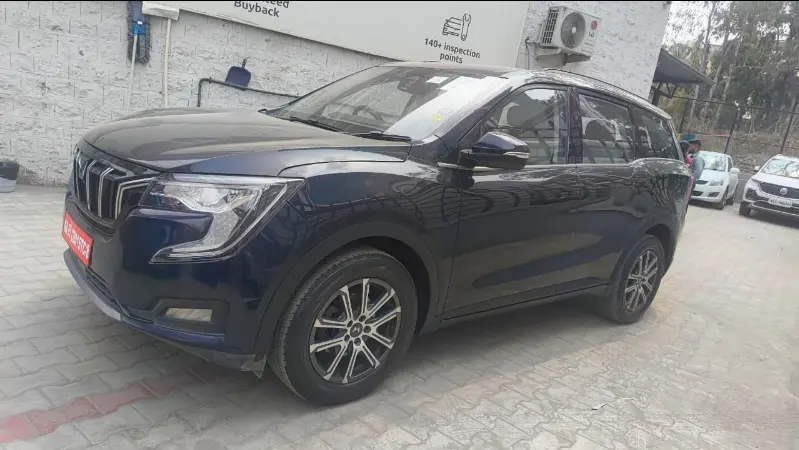 2023 Mahindra XUV700 AX7 MT Petrol 7 STR 2023 Mahindra XUV700 AX7 MT Petrol 7 STR