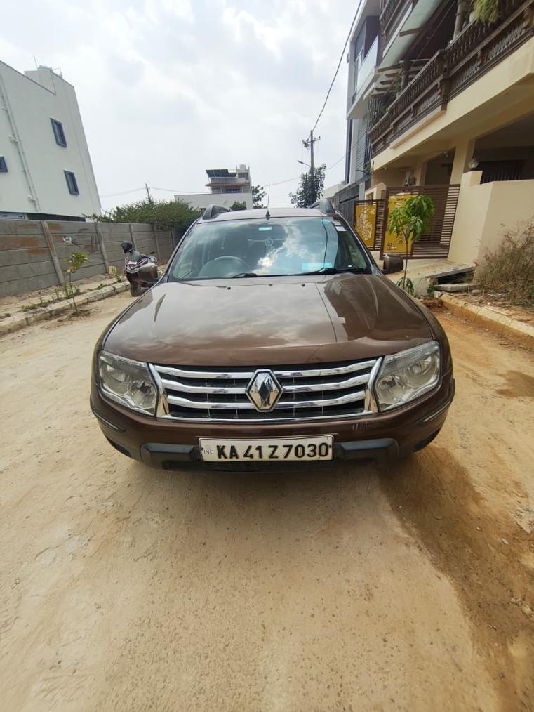 2014 Renault Duster Diesel 85PS RXE 2014 Renault Duster Diesel 85PS RXE