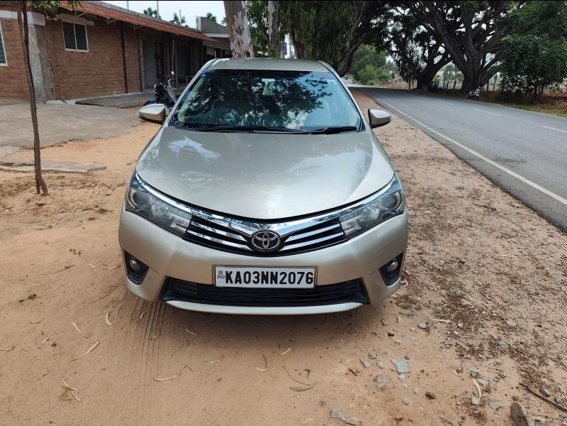 2015 Toyota Corolla Altis 1.8 G 2015 Toyota Corolla Altis 1.8 G