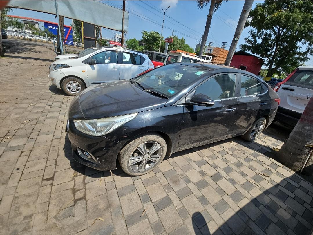 2017 Hyundai Verna 1.6 VTVT SX (O) 2017 Hyundai Verna 1.6 VTVT SX (O)