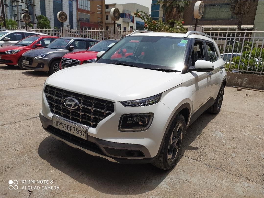 2019 Hyundai Venue SX Plus 1.0 Petrol AT Dual Tone 2019 Hyundai Venue SX Plus 1.0 Petrol AT Dual Tone