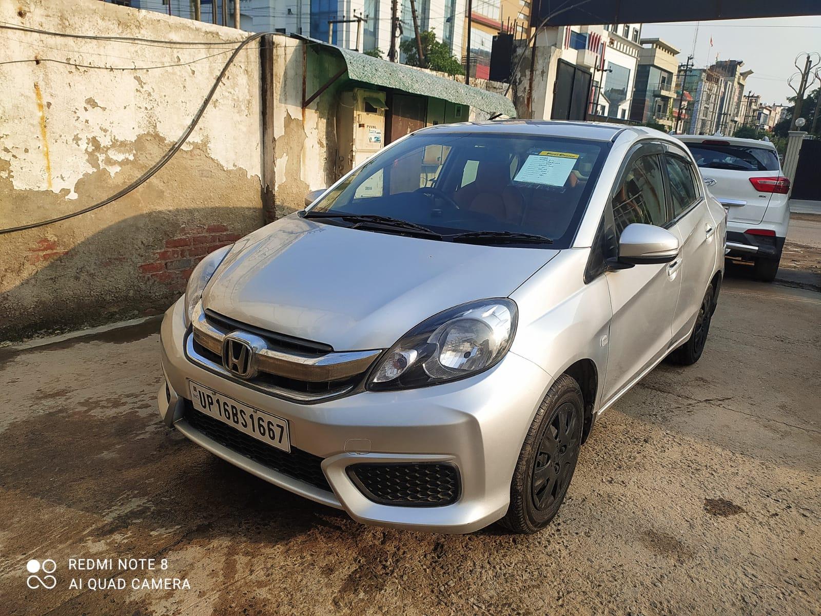 2017 Honda Amaze S (OP) MT Petrol 2017 Honda Amaze S (OP) MT Petrol