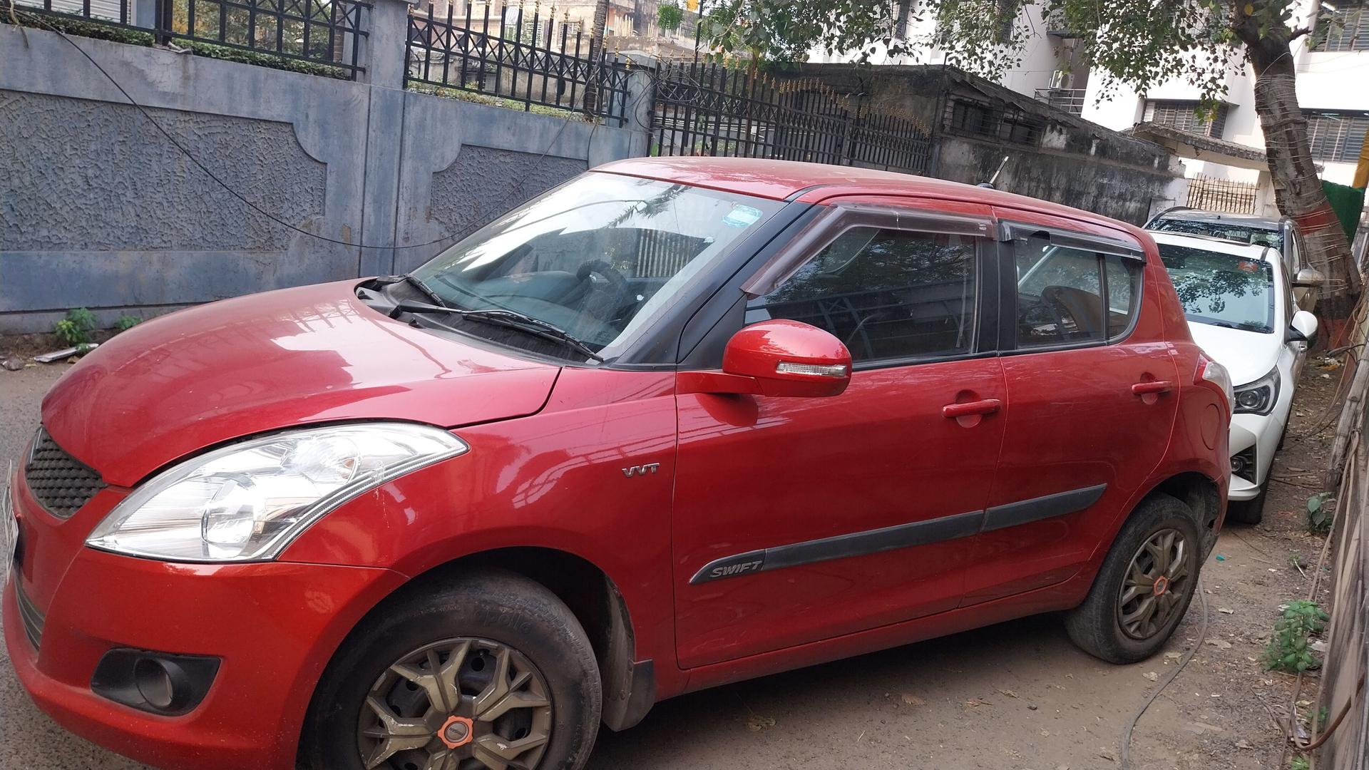 2013 Maruti Suzuki Swift VXI BS IV 2013 Maruti Suzuki Swift VXI BS IV