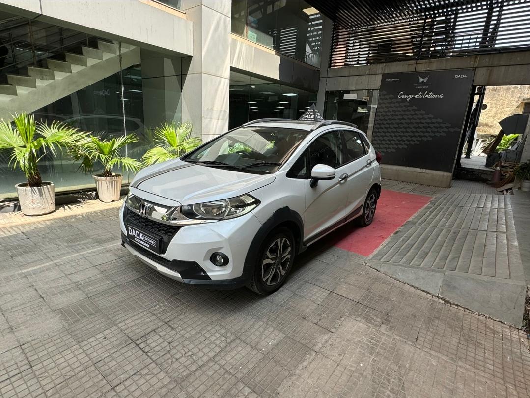 2017 Honda WR-V VX MT Petrol BS IV 2017 Honda WR-V VX MT Petrol BS IV