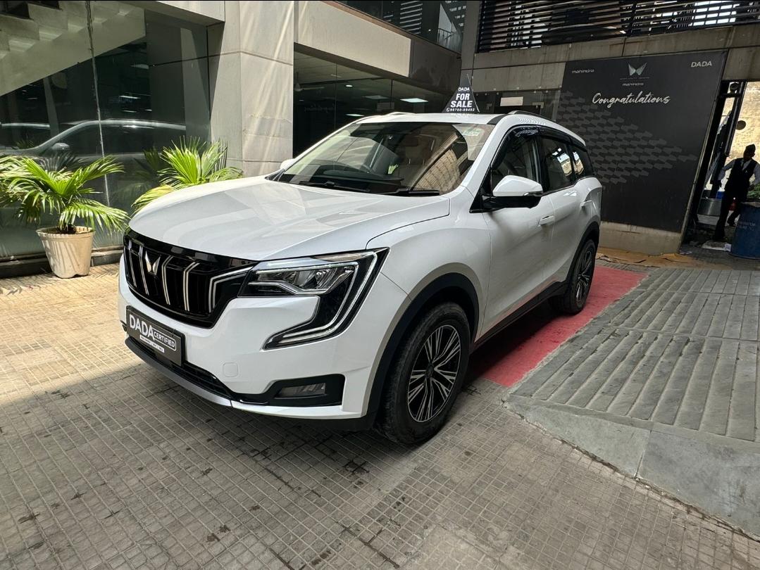 2023 Mahindra XUV700 AX7 AT AWD Luxury Diesel 7 STR 2023 Mahindra XUV700 AX7 AT AWD Luxury Diesel 7 STR