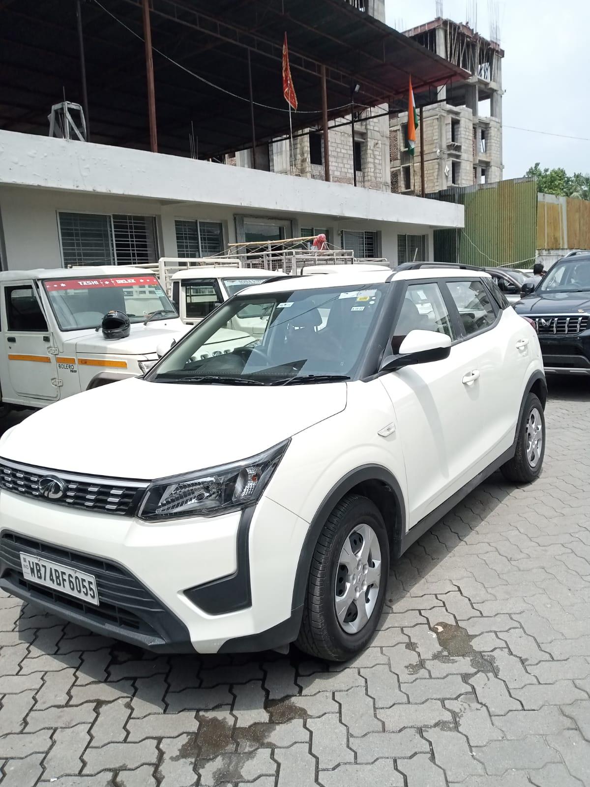2021 Mahindra XUV300 W6 Diesel 2021 Mahindra XUV300 W6 Diesel