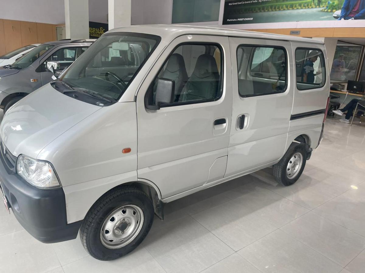 Used 2014 Maruti Suzuki Eeco 5-Seater BS IV in Jaipur, India at Best Price