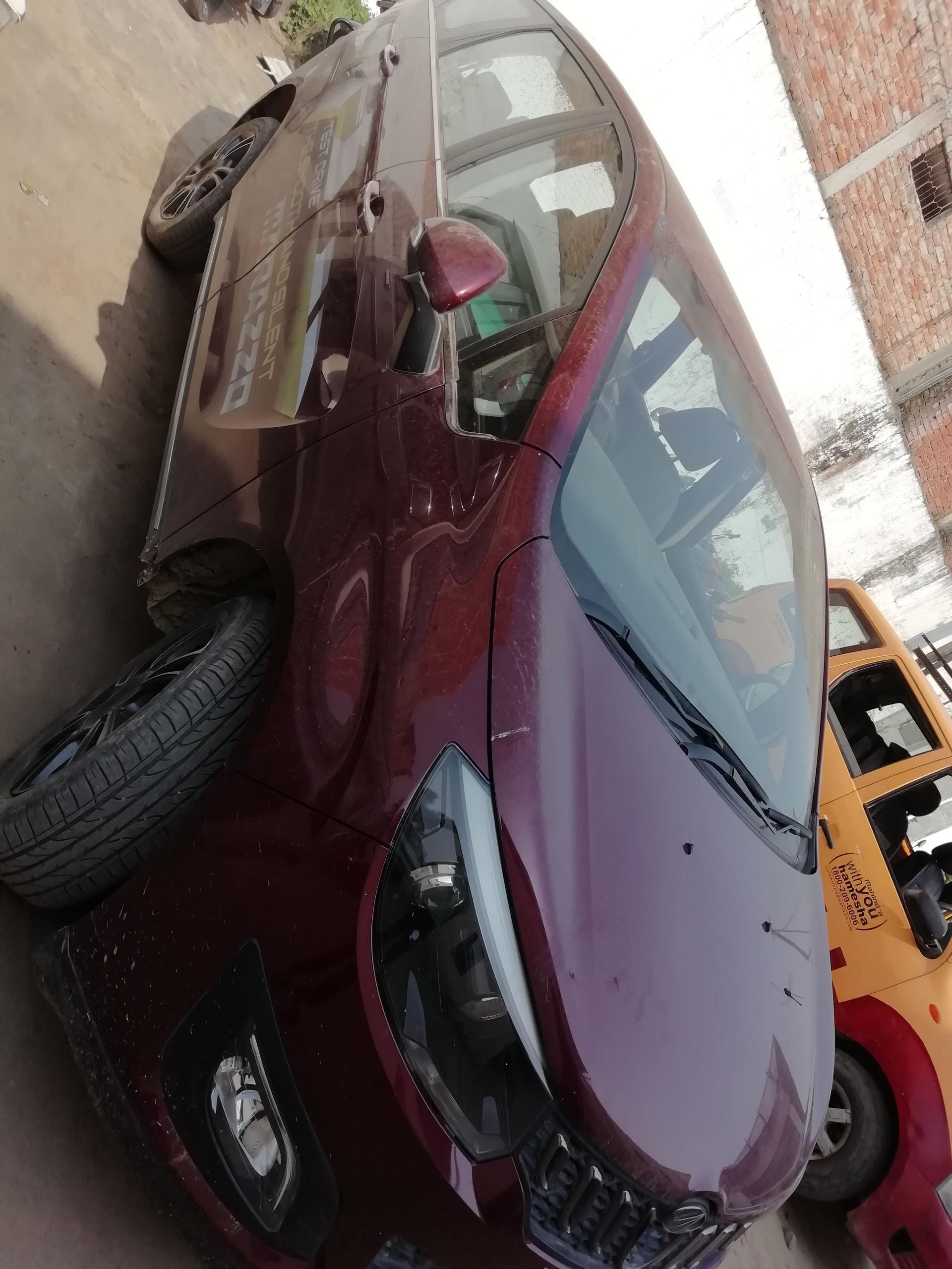 2020 Mahindra Marazzo M8 7-Seater 2020 Mahindra Marazzo M8 7-Seater