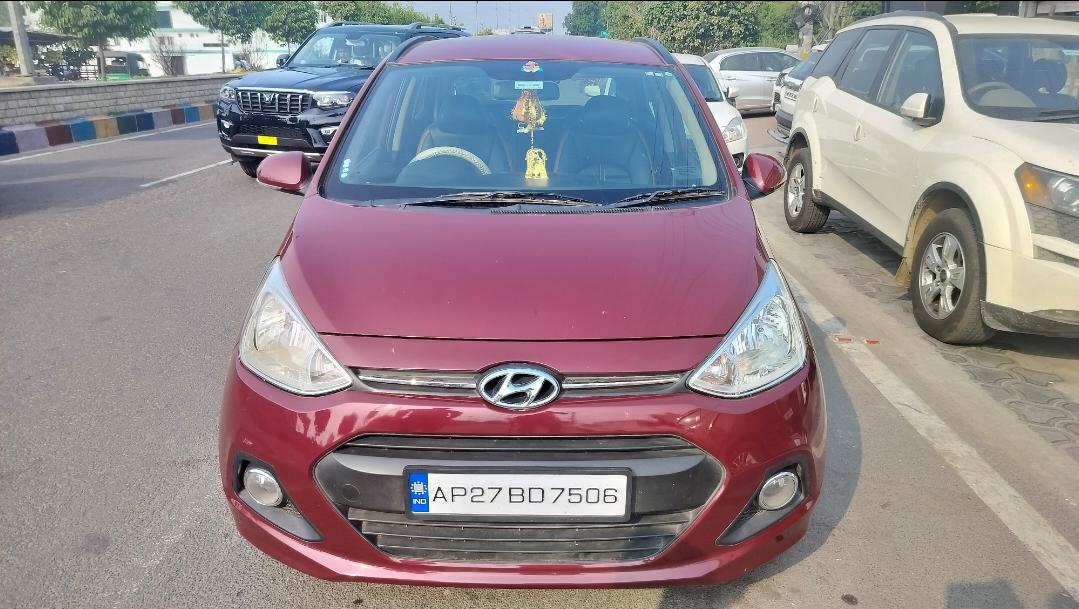 2016 Hyundai Grand i10 1.2 Sportz Petrol BS IV 2016 Hyundai Grand i10 1.2 Sportz Petrol BS IV