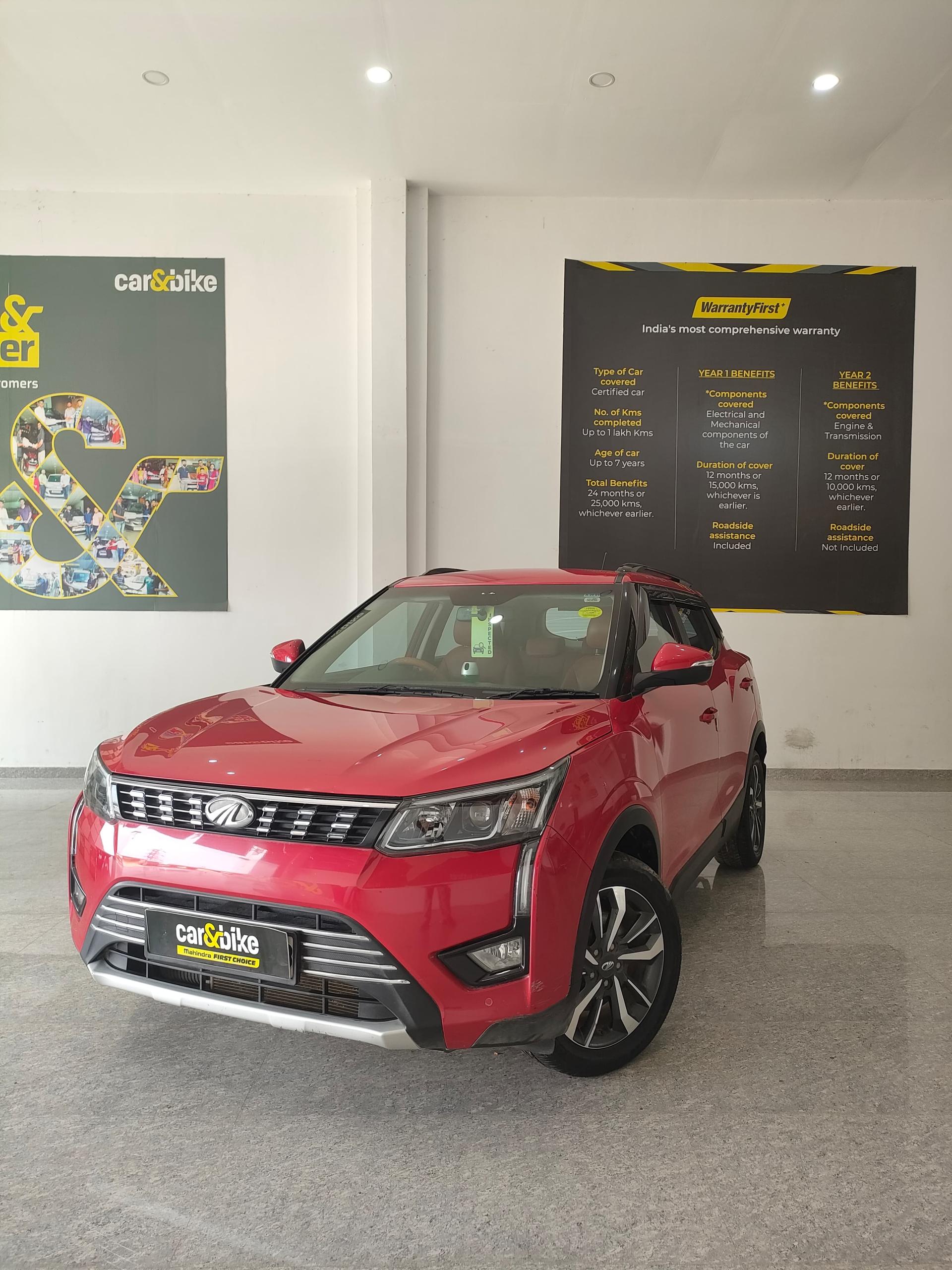 2022 Mahindra XUV300 W8 (O) AMT 2022 Mahindra XUV300 W8 (O) AMT