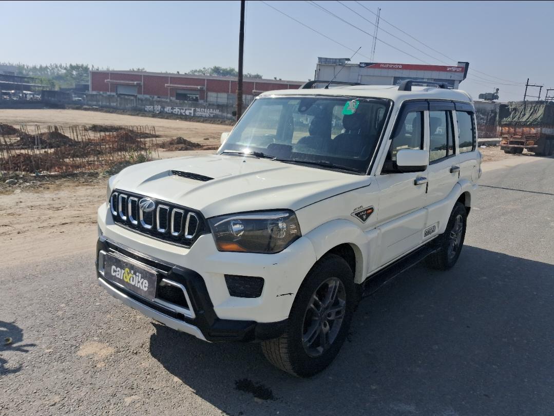 2015 Mahindra Scorpio S4 PLUS 1.99 Litre 2015 Mahindra Scorpio S4 PLUS 1.99 Litre