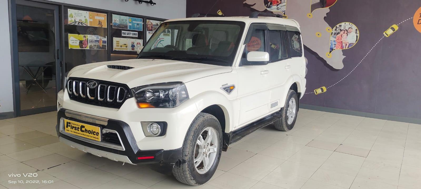 2017 Mahindra Scorpio S10 1.99-Litre 2017 Mahindra Scorpio S10 1.99-Litre