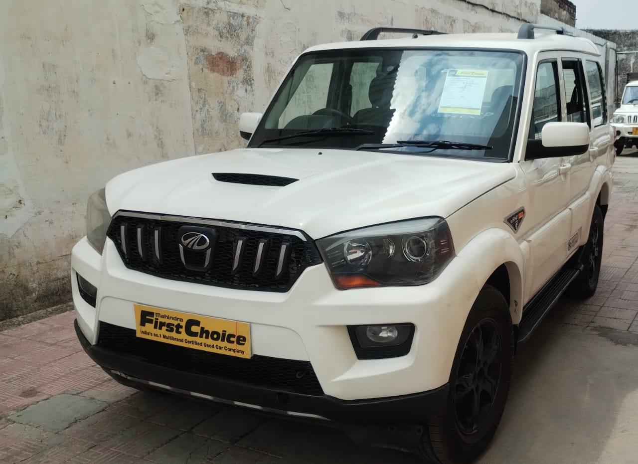 2016 Mahindra Scorpio S10 1.99-Litre 2016 Mahindra Scorpio S10 1.99-Litre