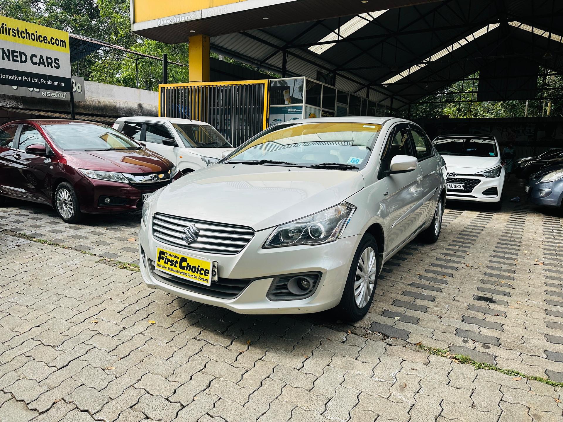 2015 Maruti Suzuki Ciaz VXI Plus 2015 Maruti Suzuki Ciaz VXI Plus