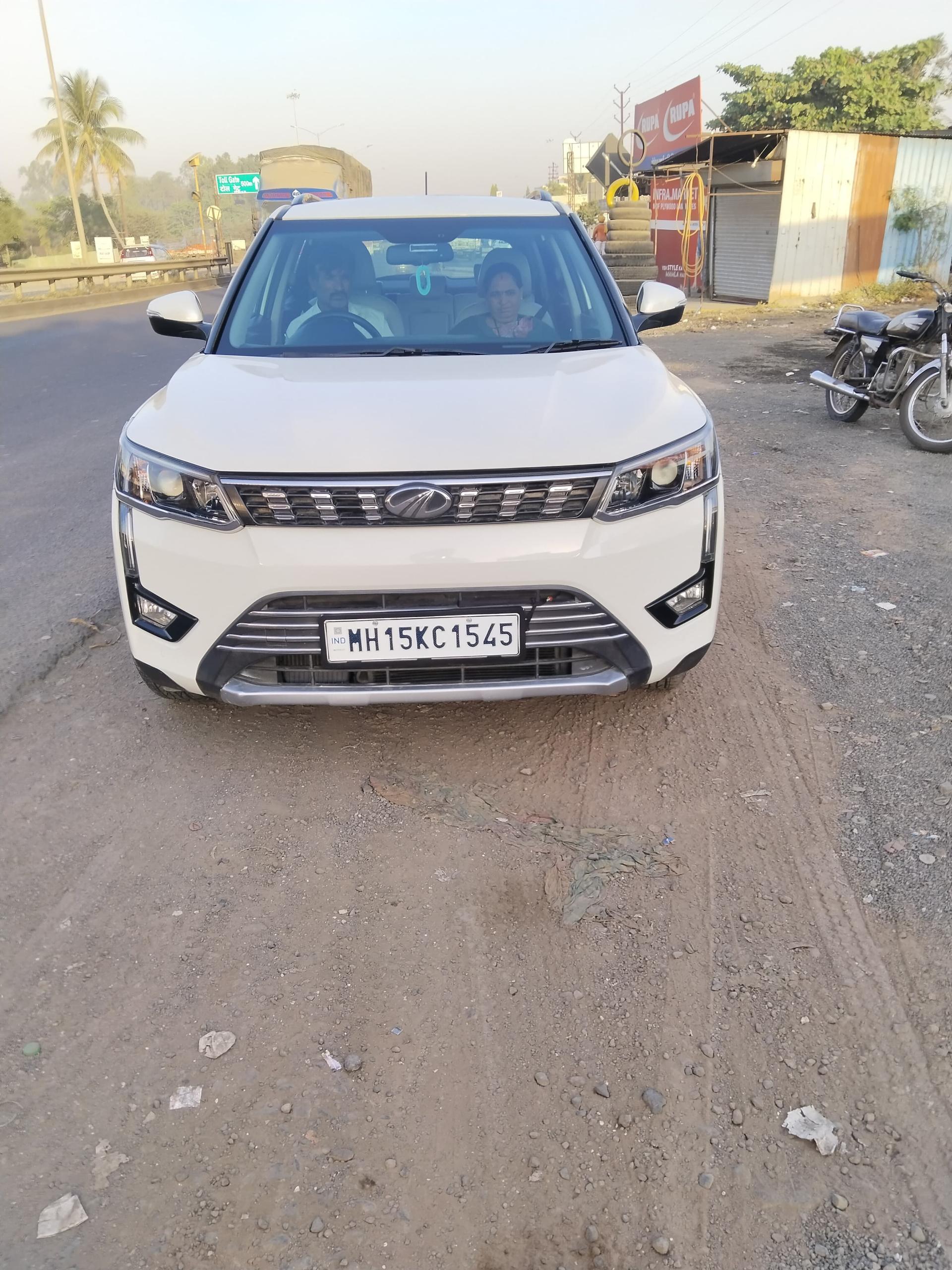 2025 Mahindra XUV300 W8 Diesel BS IV 2025 Mahindra XUV300 W8 Diesel BS IV