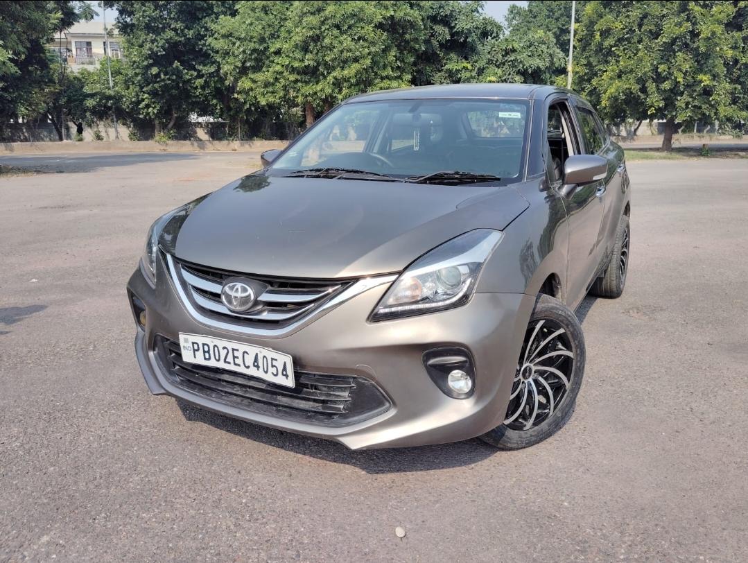 2021 Toyota Glanza V MT 2021 Toyota Glanza V MT