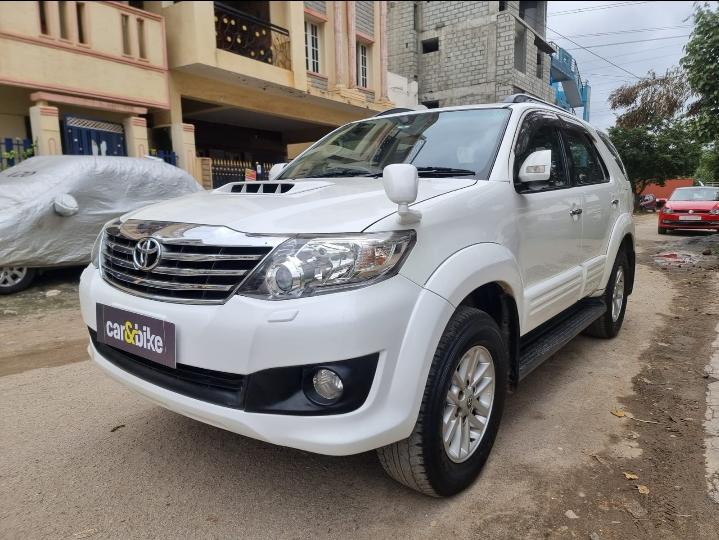 2014 Toyota Fortuner 3.0 MT 2014 Toyota Fortuner 3.0 MT