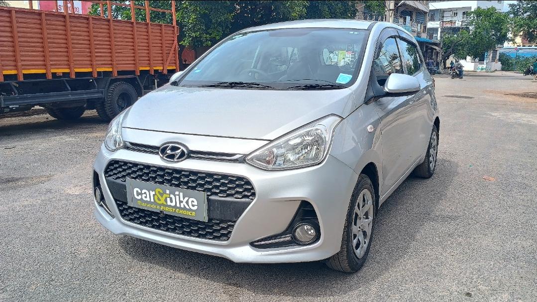 2017 Hyundai Grand i10 1.2 Magna Petrol AT 2017 Hyundai Grand i10 1.2 Magna Petrol AT