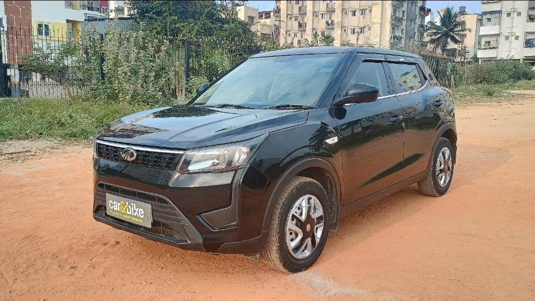 2021 Mahindra XUV300 W4 Petrol 2021 Mahindra XUV300 W4 Petrol