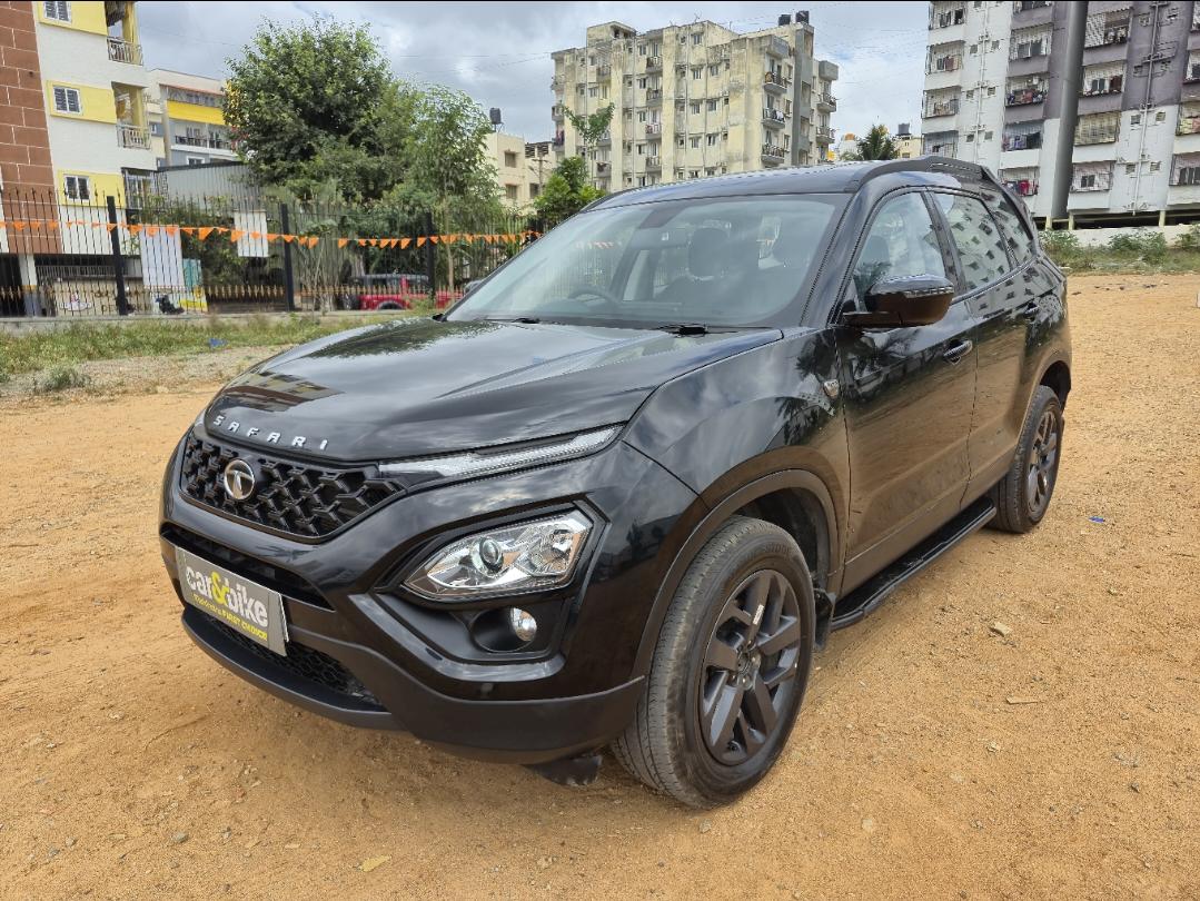 2023 Tata Safari XT Plus 2023 Tata Safari XT Plus