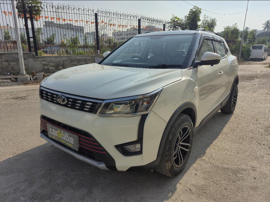2020 Mahindra XUV300 W6 Petrol 2020 Mahindra XUV300 W6 Petrol