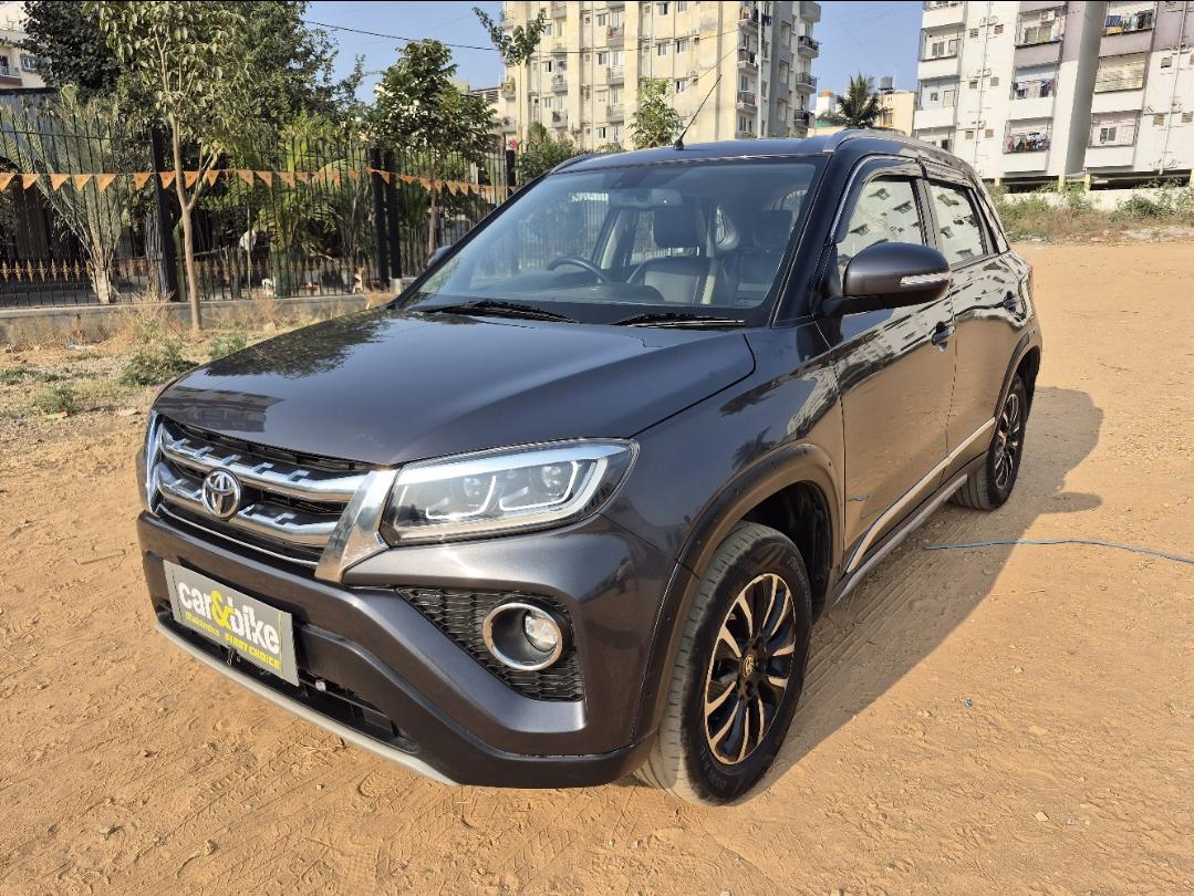 2022 Toyota Urban Cruiser Premium MT 2022 Toyota Urban Cruiser Premium MT