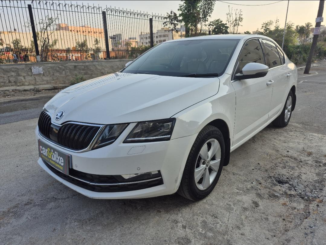2018 Skoda Octavia 1.8 Style TSI AT 2018 Skoda Octavia 1.8 Style TSI AT
