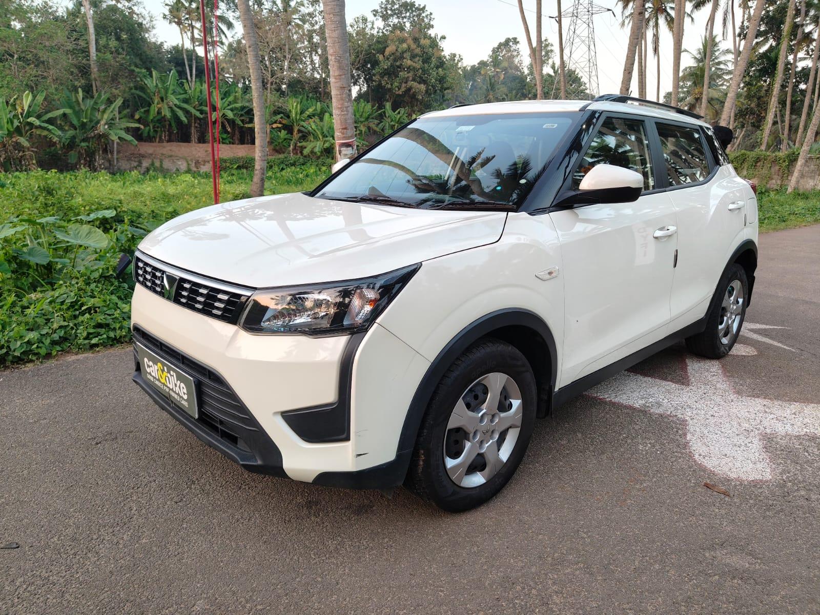2023 Mahindra XUV300 W6 AMT Petrol 2023 Mahindra XUV300 W6 AMT Petrol