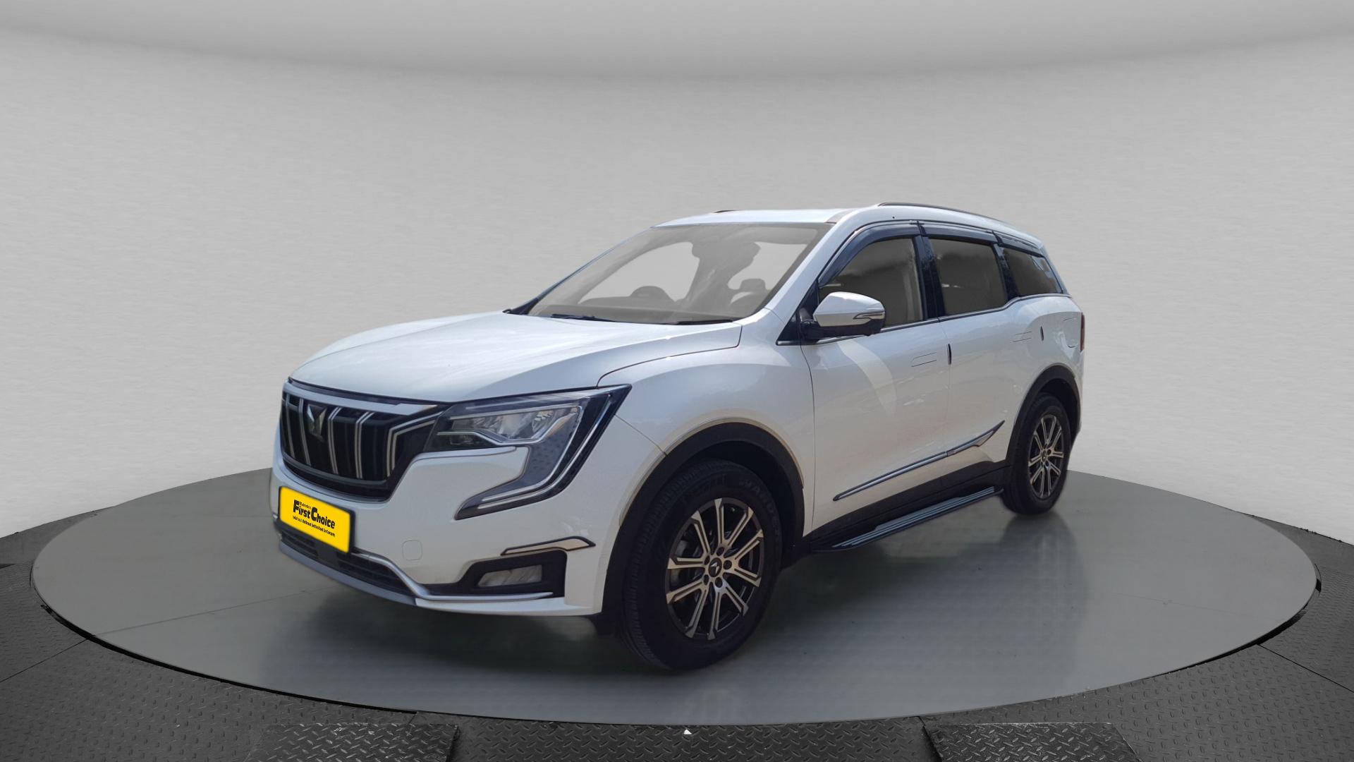 2021 Mahindra XUV700 MX Petrol 5 STR 2021 Mahindra XUV700 MX Petrol 5 STR