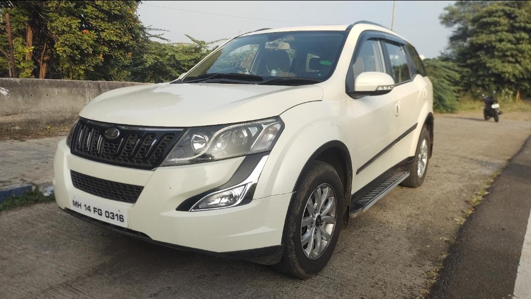 2015 Mahindra XUV500 W10 FWD 2015 Mahindra XUV500 W10 FWD
