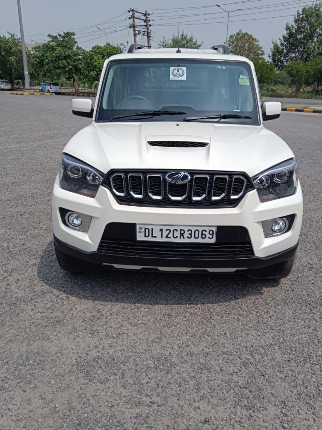 2019 Mahindra Scorpio S7 140 2WD BS IV 2019 Mahindra Scorpio S7 140 2WD BS IV