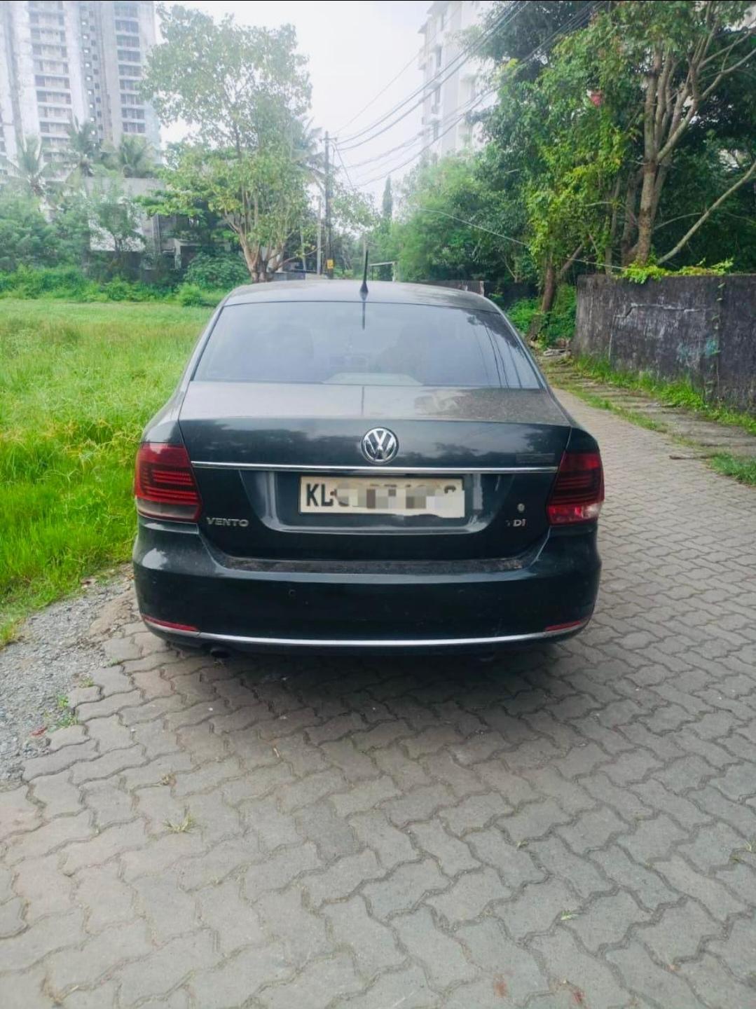 2016 Volkswagen Vento 1.5 L TDI Highline Diesel BS IV 2016 Volkswagen Vento 1.5 L TDI Highline Diesel BS IV