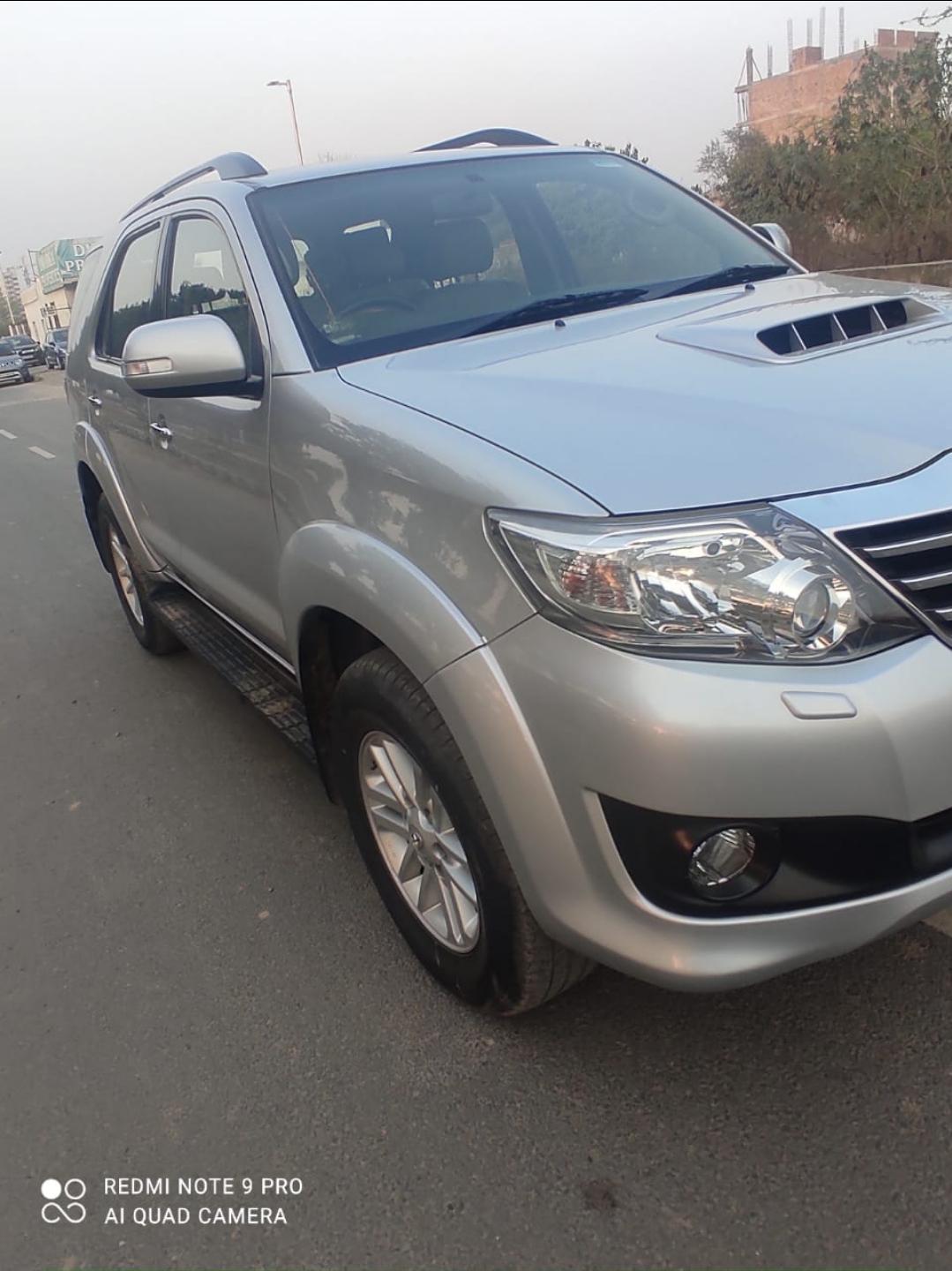 2013 Toyota Fortuner 2.5 4x2 TRD Sportivo AT 2013 Toyota Fortuner 2.5 4x2 TRD Sportivo AT
