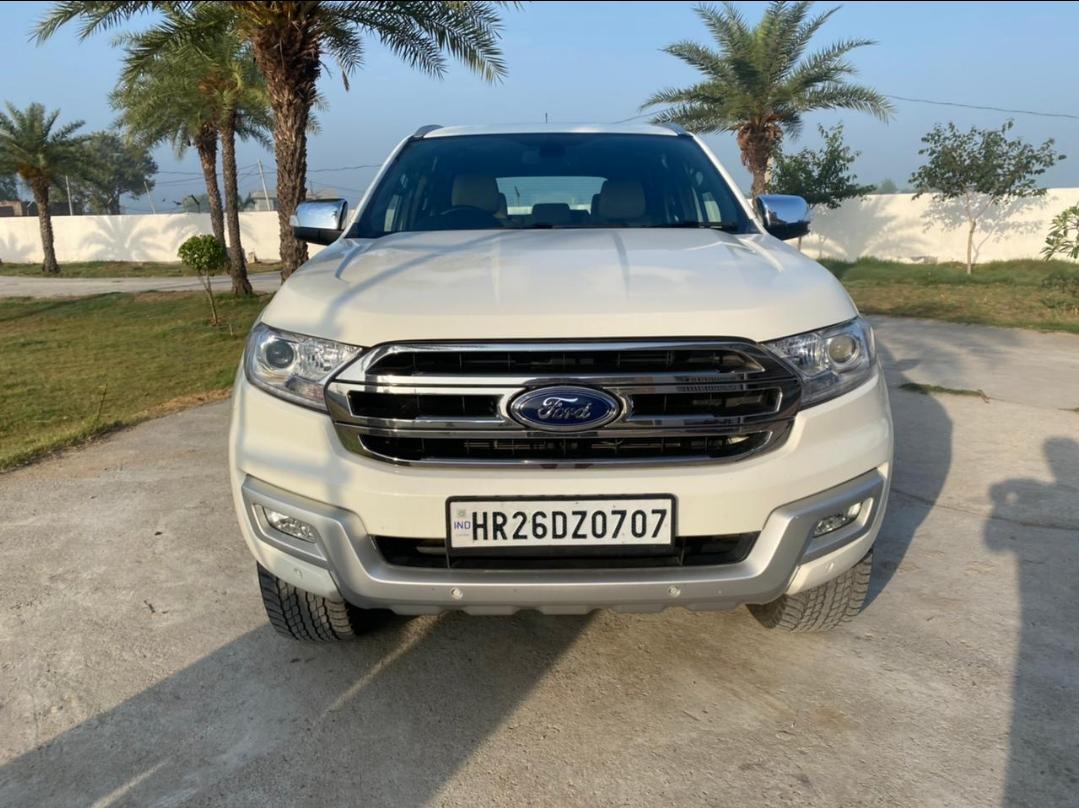 2017 Ford Endeavour 3.2L AWD AT Titanium 2017 Ford Endeavour 3.2L AWD AT Titanium