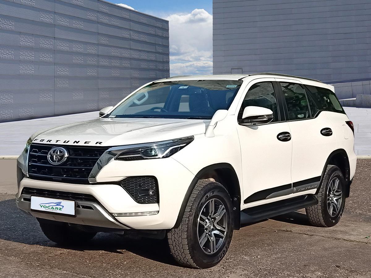 2023 Toyota Fortuner 2.7 4X2 MT 2023 Toyota Fortuner 2.7 4X2 MT