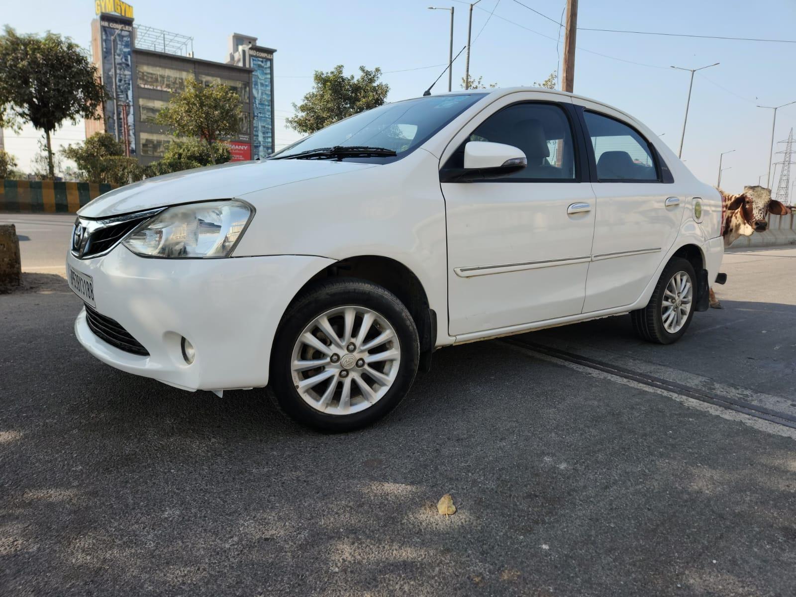 2015 Toyota Etios VX 2015 Toyota Etios VX