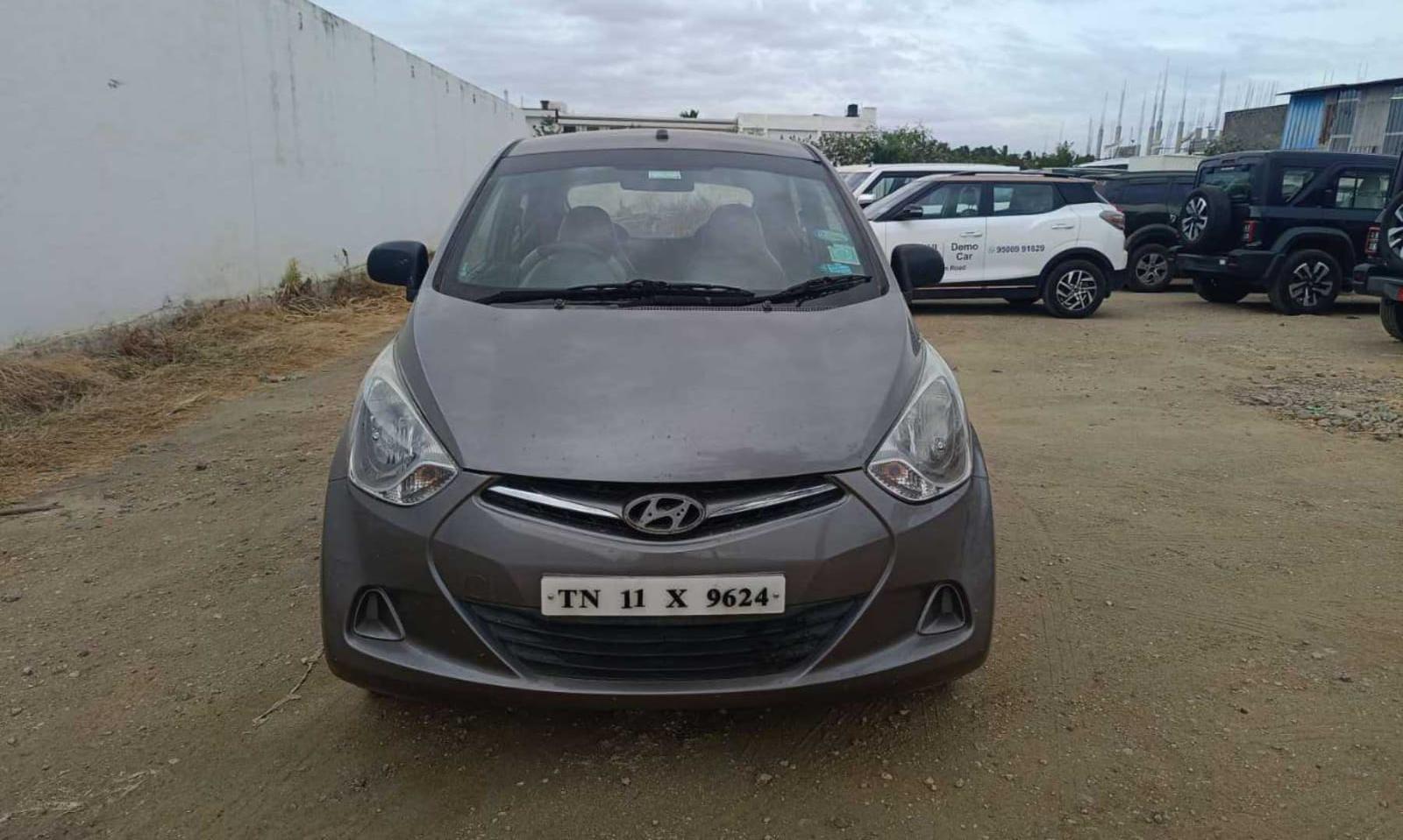 2013 Hyundai EON D-Lite 2013 Hyundai EON D-Lite