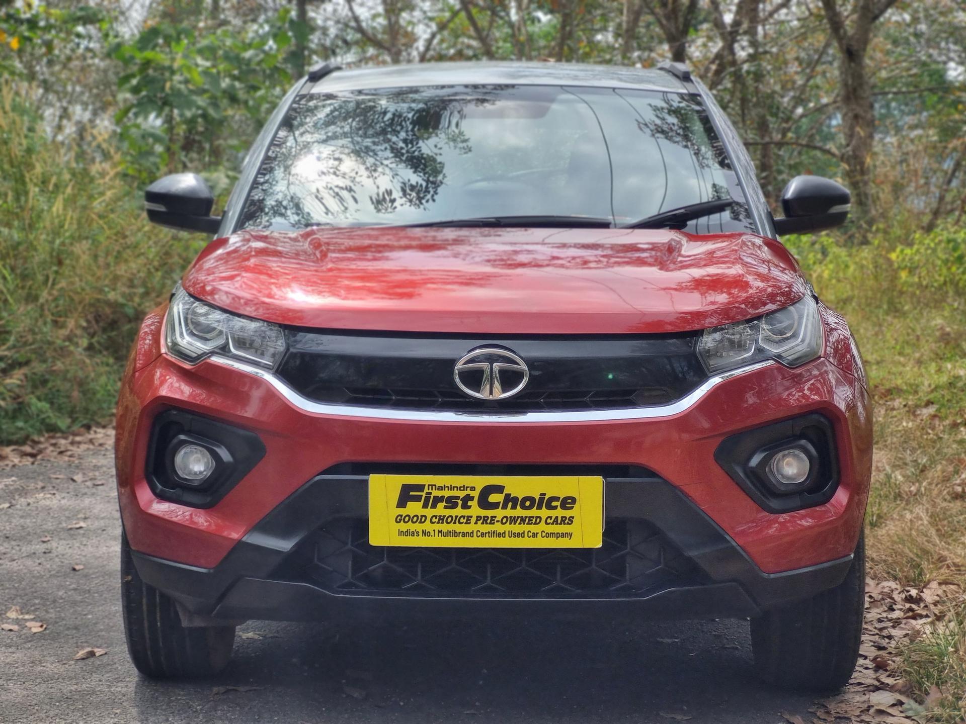 2018 Tata Nexon Revotron XZ 2018 Tata Nexon Revotron XZ