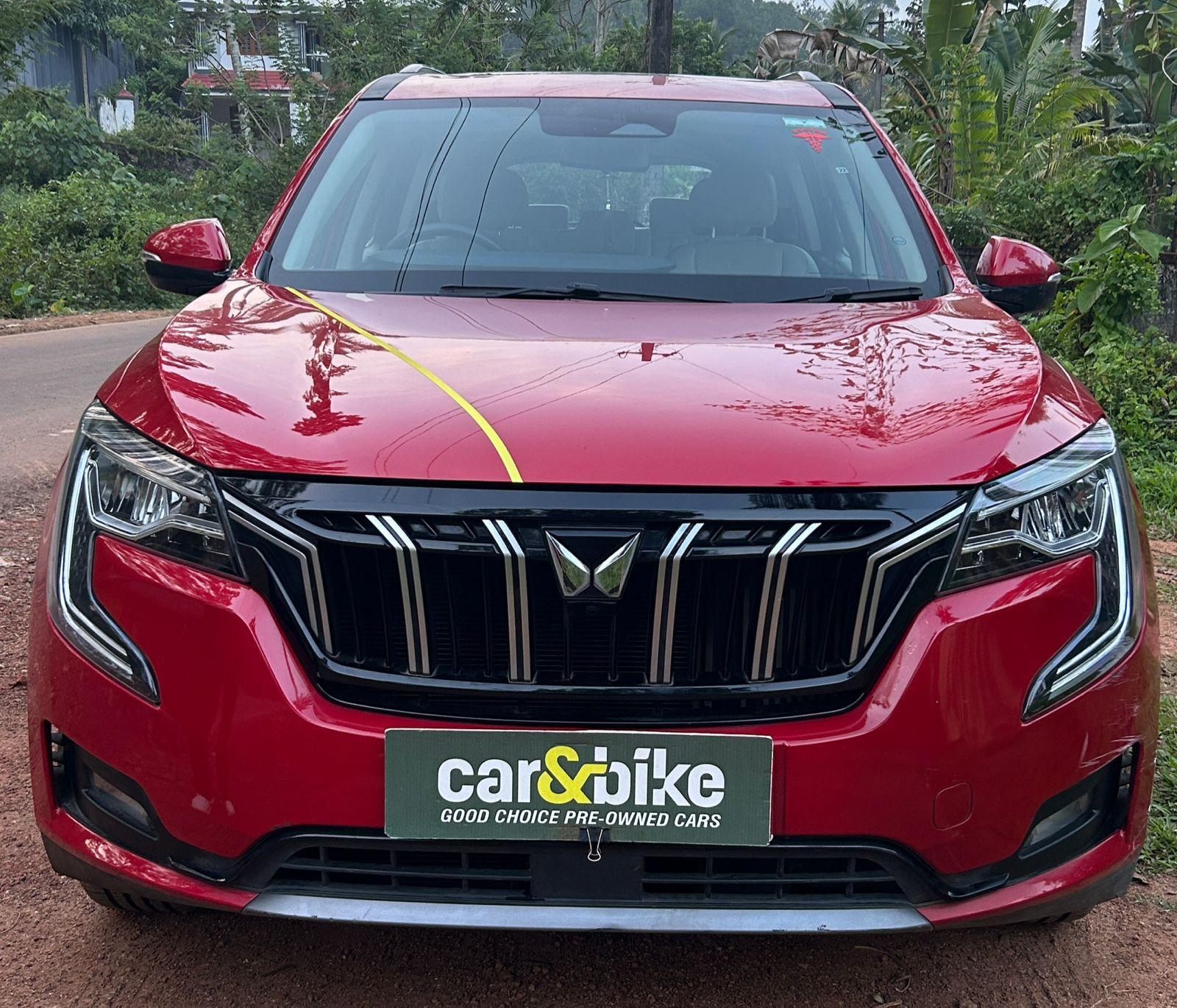 2023 Mahindra XUV700 AX7 MT Petrol 7 STR 2023 Mahindra XUV700 AX7 MT Petrol 7 STR