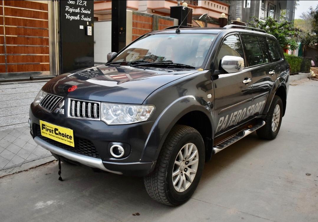 2013 Mitsubishi Pajero Sport 2.5 MT 2013 Mitsubishi Pajero Sport 2.5 MT