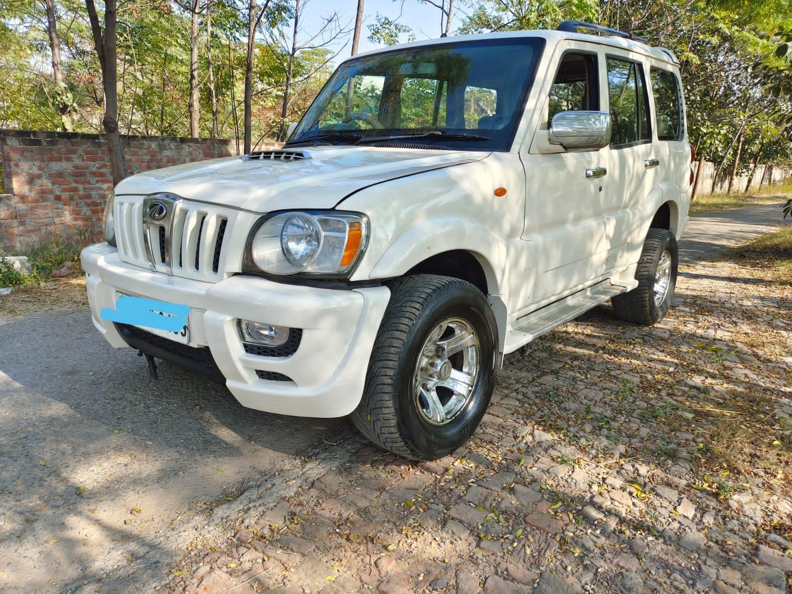 2010 Mahindra Scorpio LX BS 4 2010 Mahindra Scorpio LX BS 4