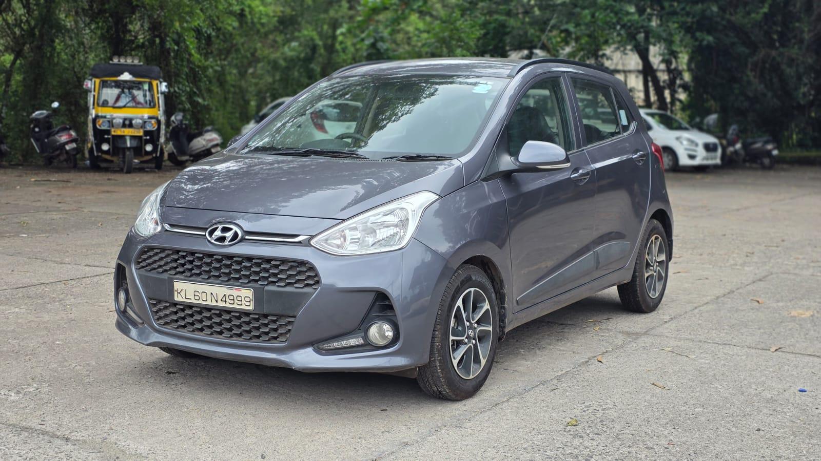 2017 Hyundai i10 1.2 Sportz AT 2017 Hyundai i10 1.2 Sportz AT