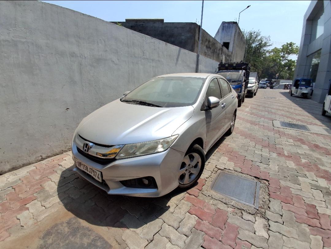 2014 Honda City V MT Diesel BS IV 2014 Honda City V MT Diesel BS IV