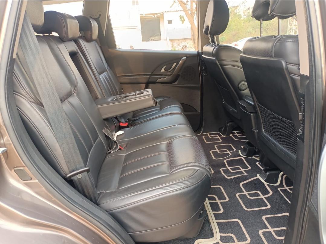 Used 2017 Mahindra XUV500 W10 FWD AT in Bangalore, India at Best Price