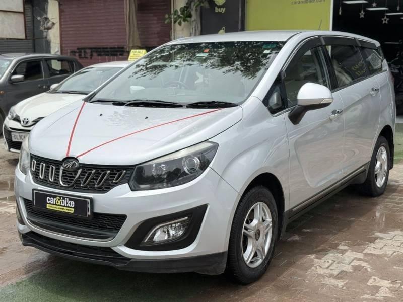 2018 Mahindra Marazzo M6 7-Seater 2018 Mahindra Marazzo M6 7-Seater