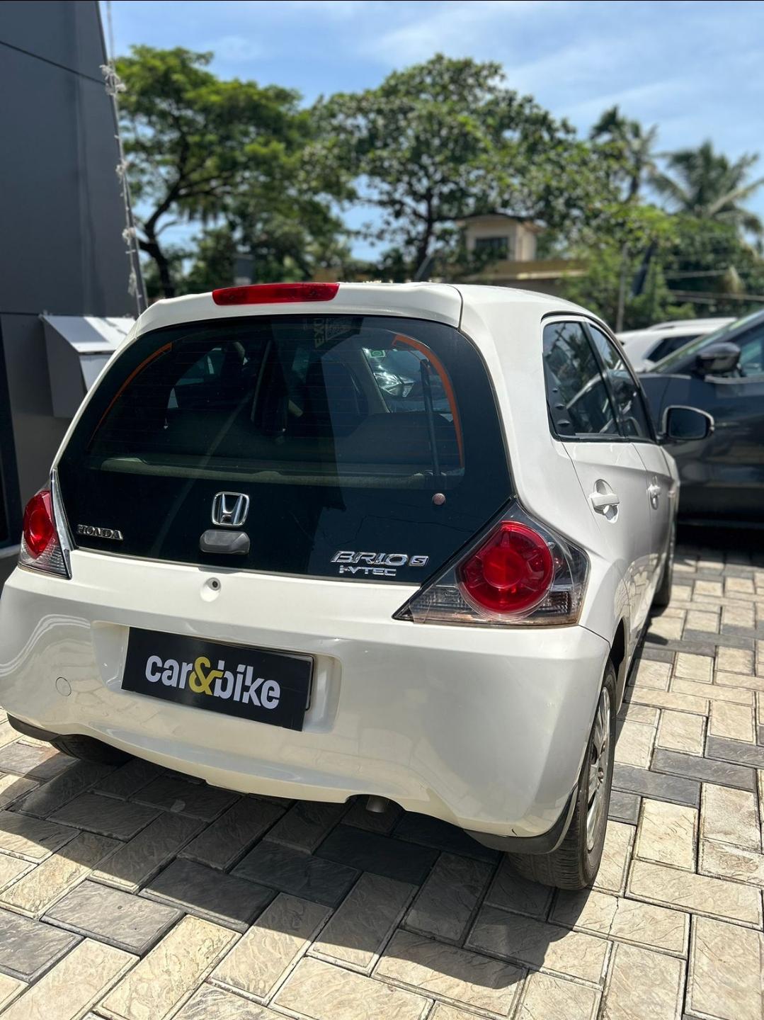 2014 Honda Brio S MT Petrol 2014 Honda Brio S MT Petrol