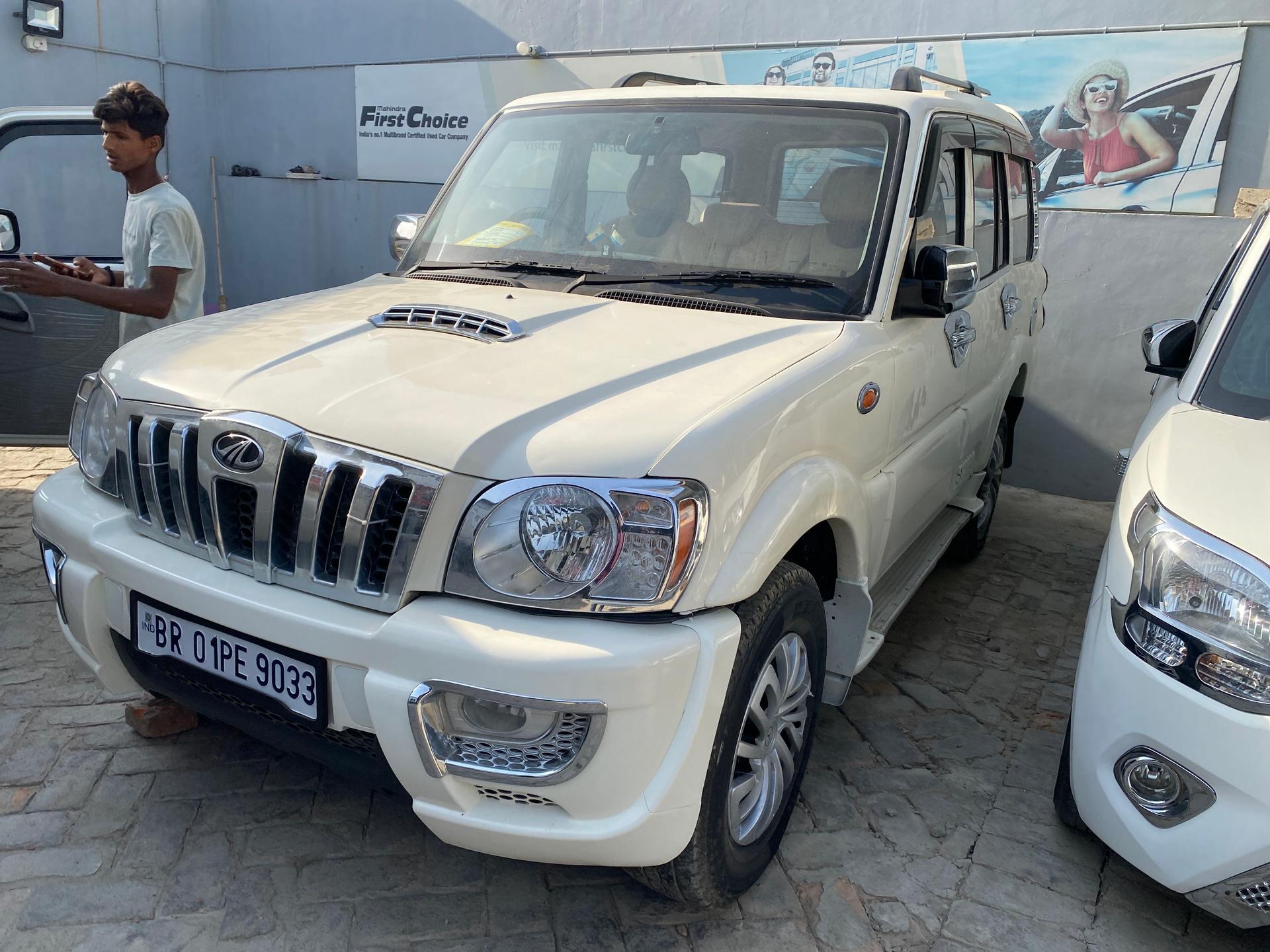 2013 Mahindra Scorpio LX BS 3 2013 Mahindra Scorpio LX BS 3