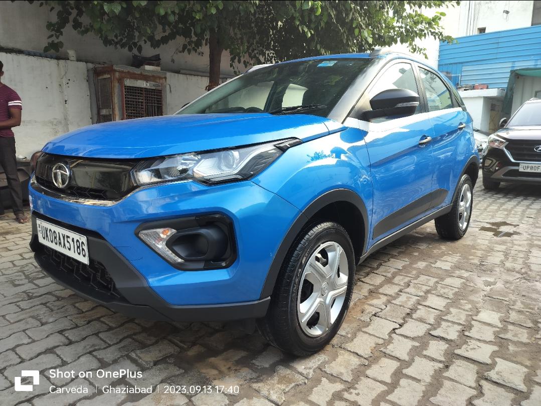 2020 Tata Nexon Revotron XM (S) 2020 Tata Nexon Revotron XM (S)