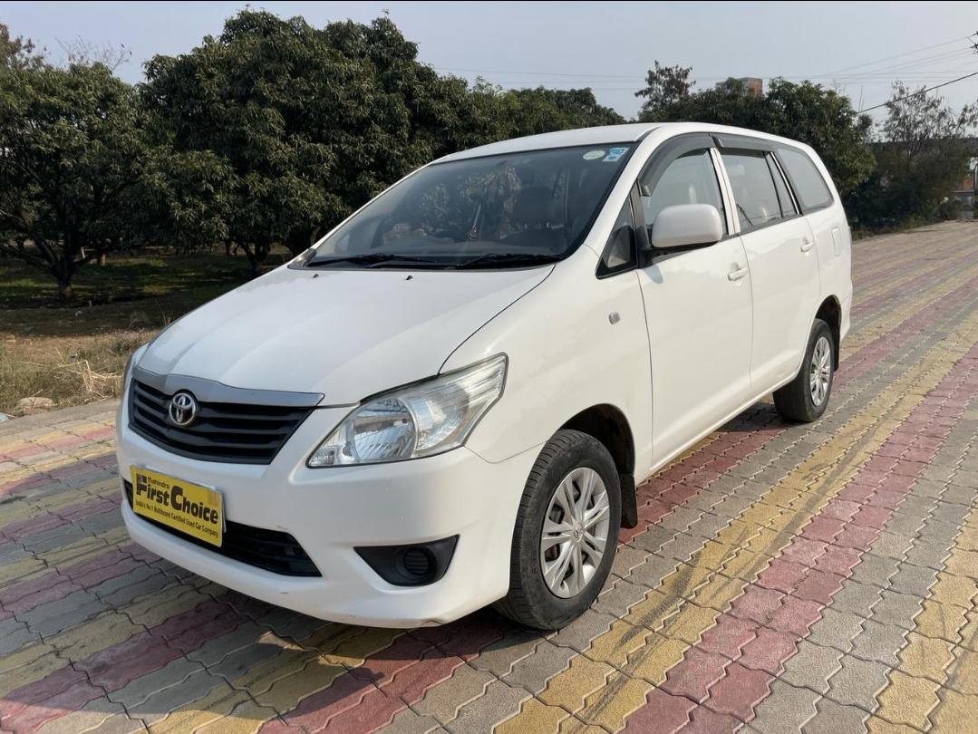 2013 Toyota Innova Euro III 2.5 G 7 Seater 2013 Toyota Innova Euro III 2.5 G 7 Seater